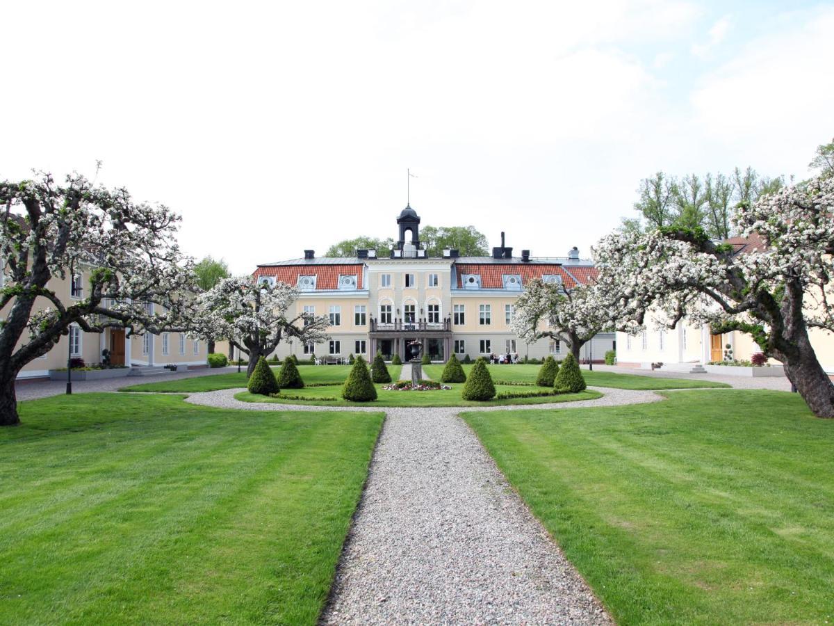 Soedertuna Slott Gnesta Exterior foto