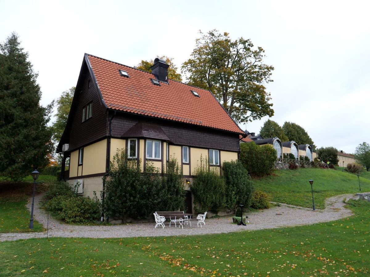 Soedertuna Slott Gnesta Exterior foto